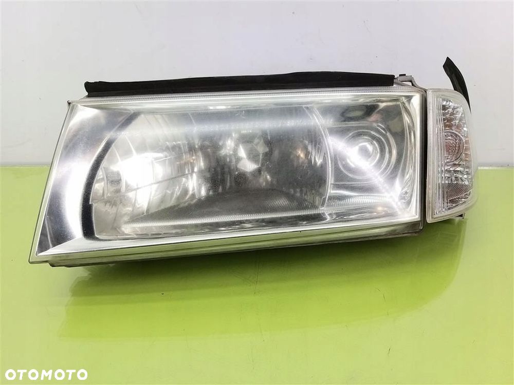 Reflektor lampa przód lewa Skoda Octavia I 1996-2011 206232  KIERUNKOWSKAZ - 1