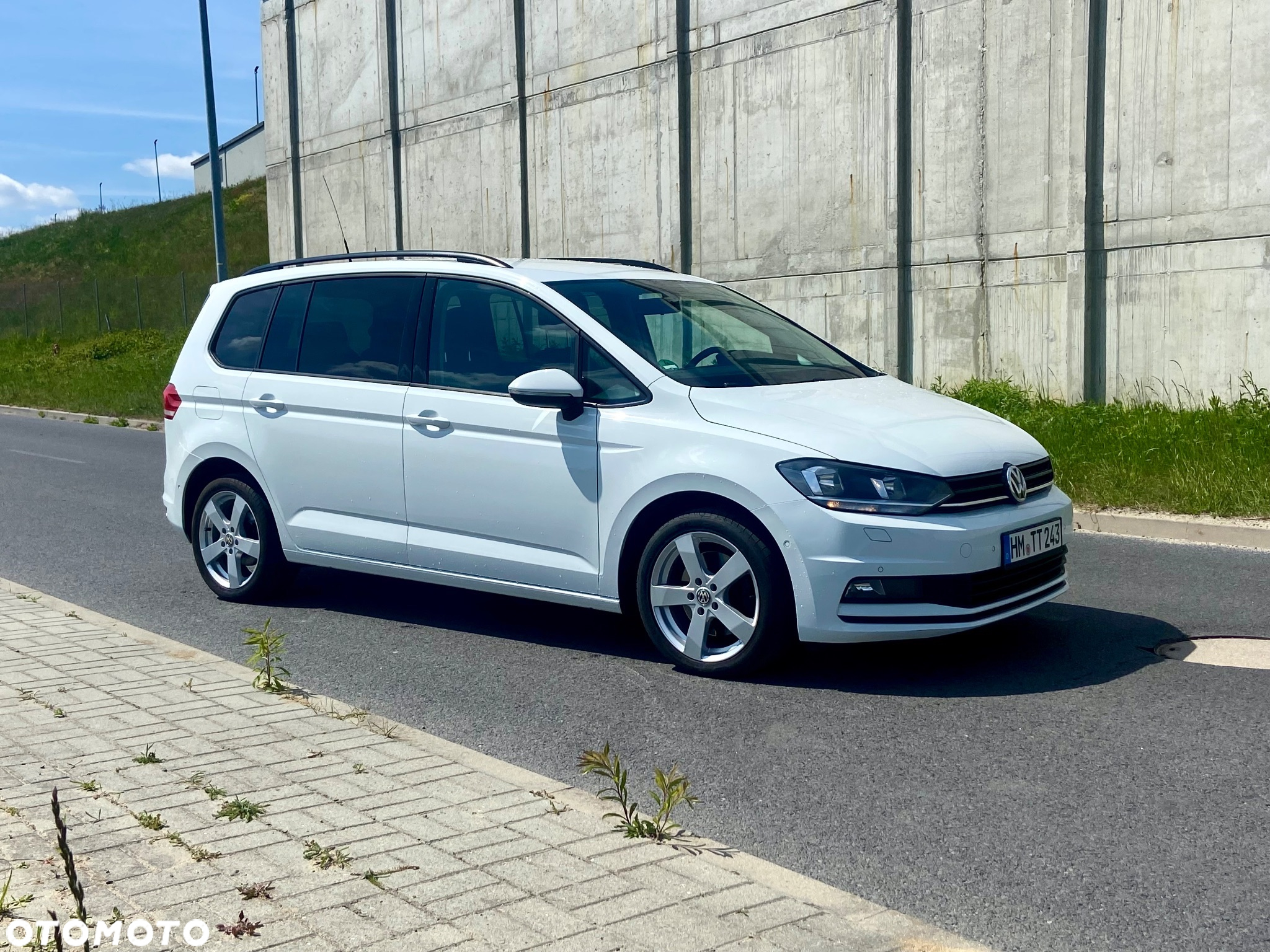 Volkswagen Touran 2.0 TDI SCR DSG Highline - 14