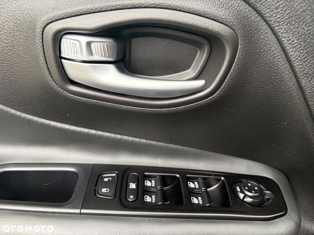 Jeep Renegade 1.6 MultiJet Limited - 23
