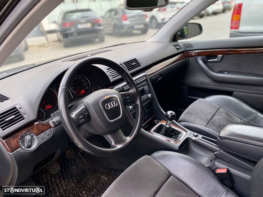 Audi A4 Avant 2.0 TDi S-line - 11