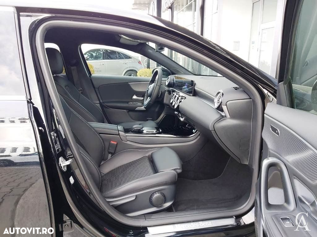 Mercedes-Benz A - 3