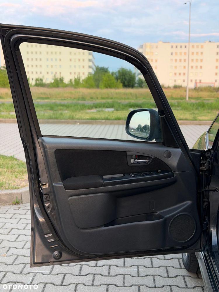 Suzuki SX4 - 14