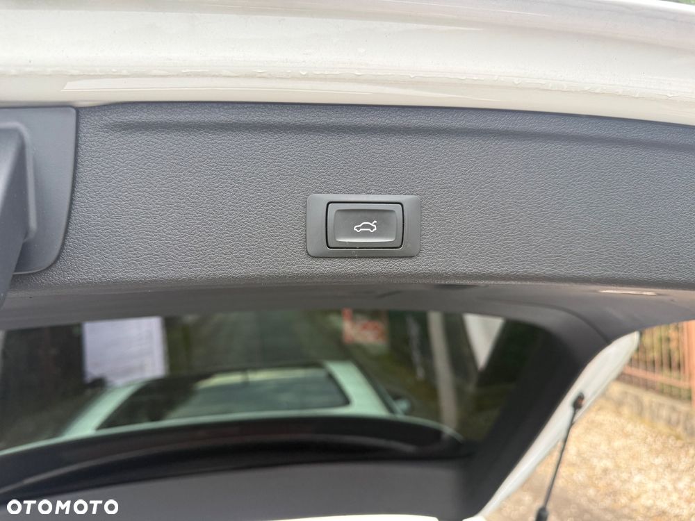 Audi A4 Avant 35 TDI S tronic sport - 11