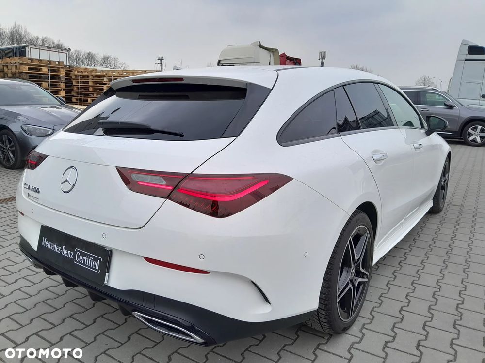 Mercedes-Benz CLA 200 AMG Line 7G-DCT - 6