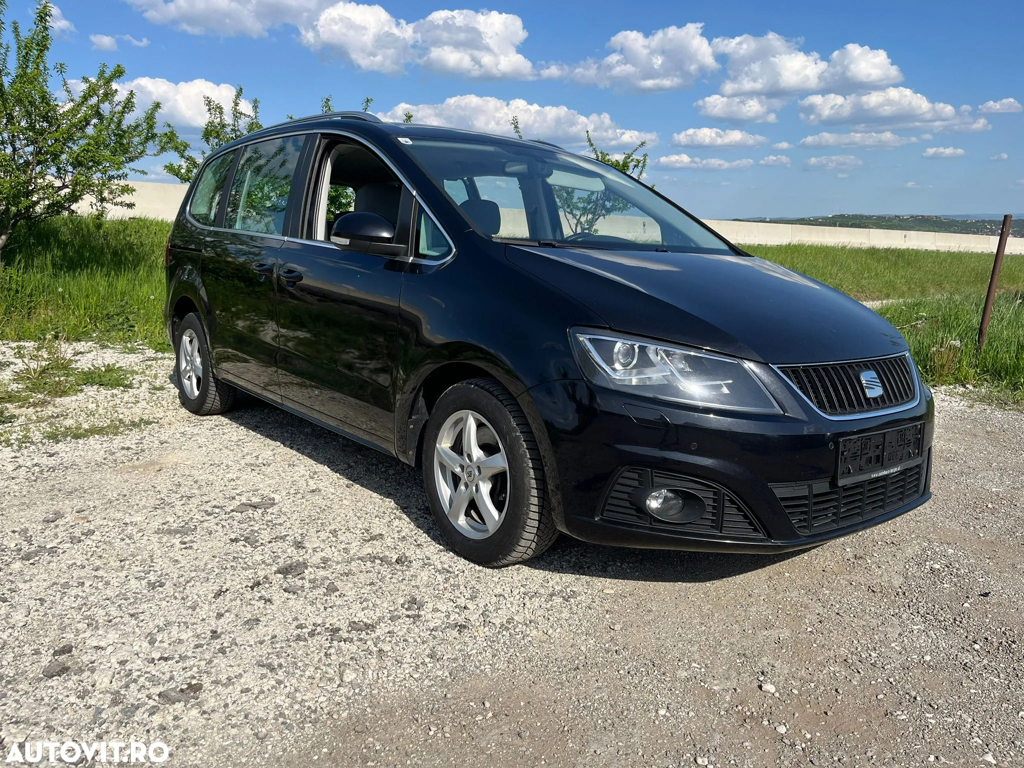 Seat Alhambra 2.0 TDI S&S DSG STYLE - 2