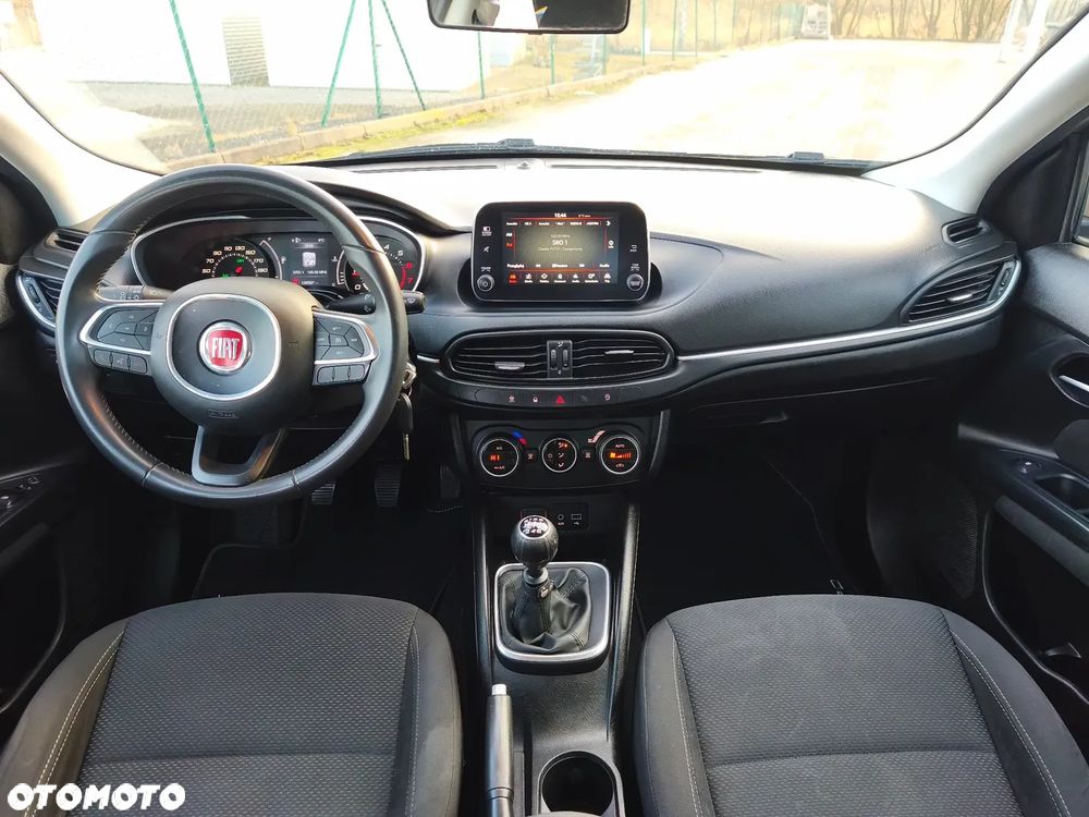 Fiat Tipo 1.4 T-Jet Lounge - 35