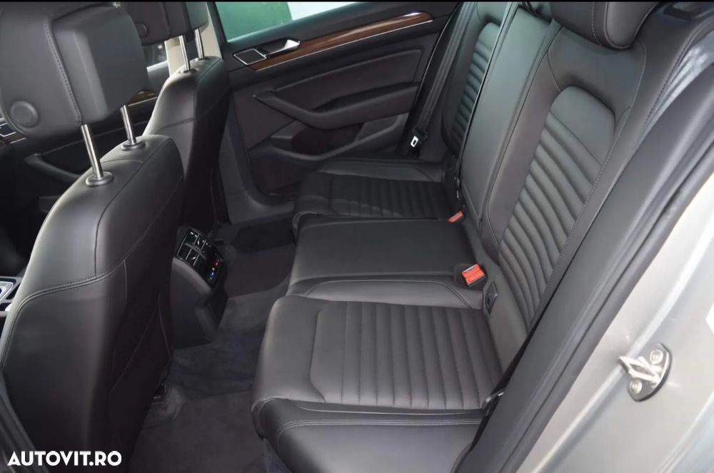 Volkswagen Passat 2.0 TDI DSG 4Motion Highline - 8