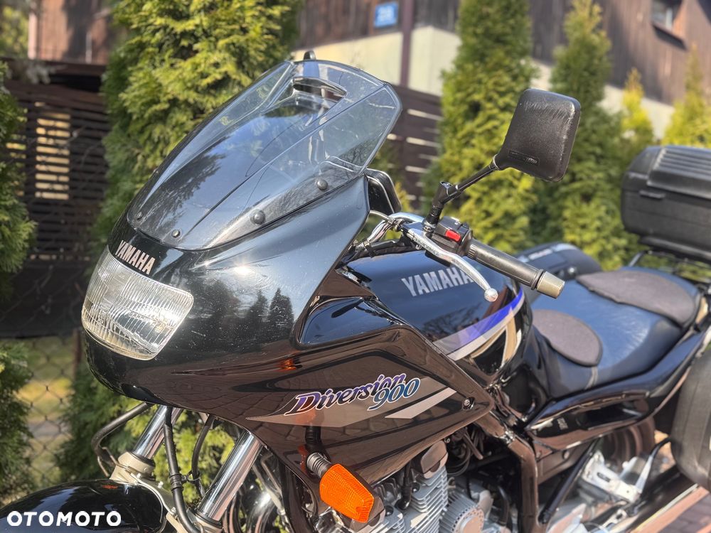 Yamaha XJ - 16