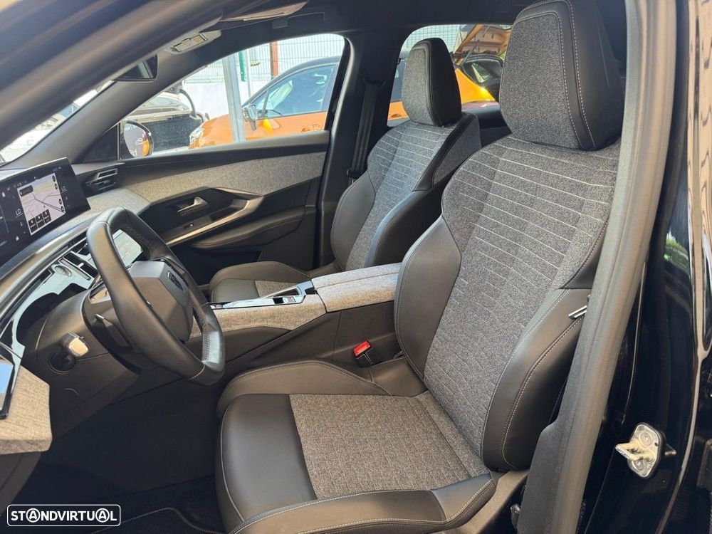 Peugeot E-3008 73 kWh Allure - 25