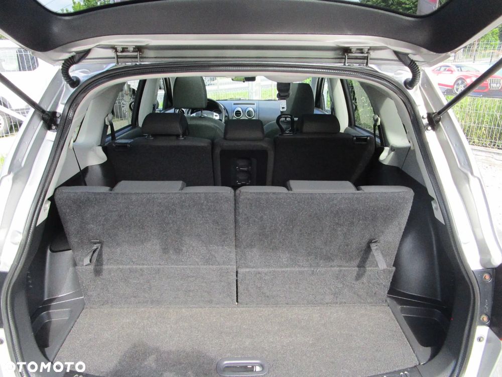 Nissan Qashqai+2 2.0 tekna - 30