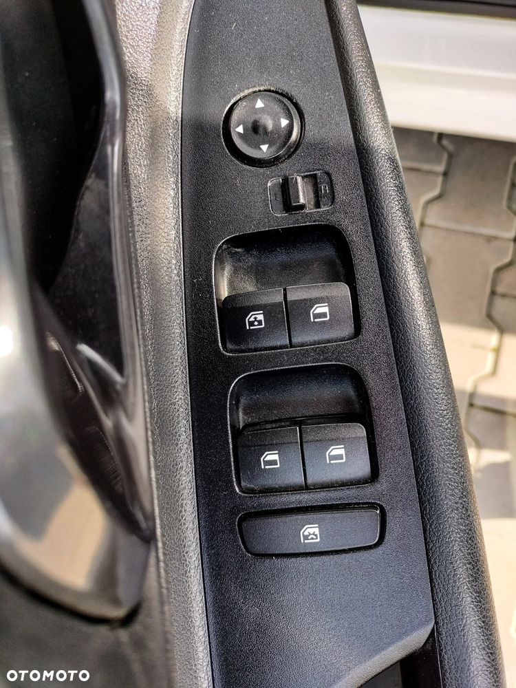 Hyundai i20 1.2 Select - 18
