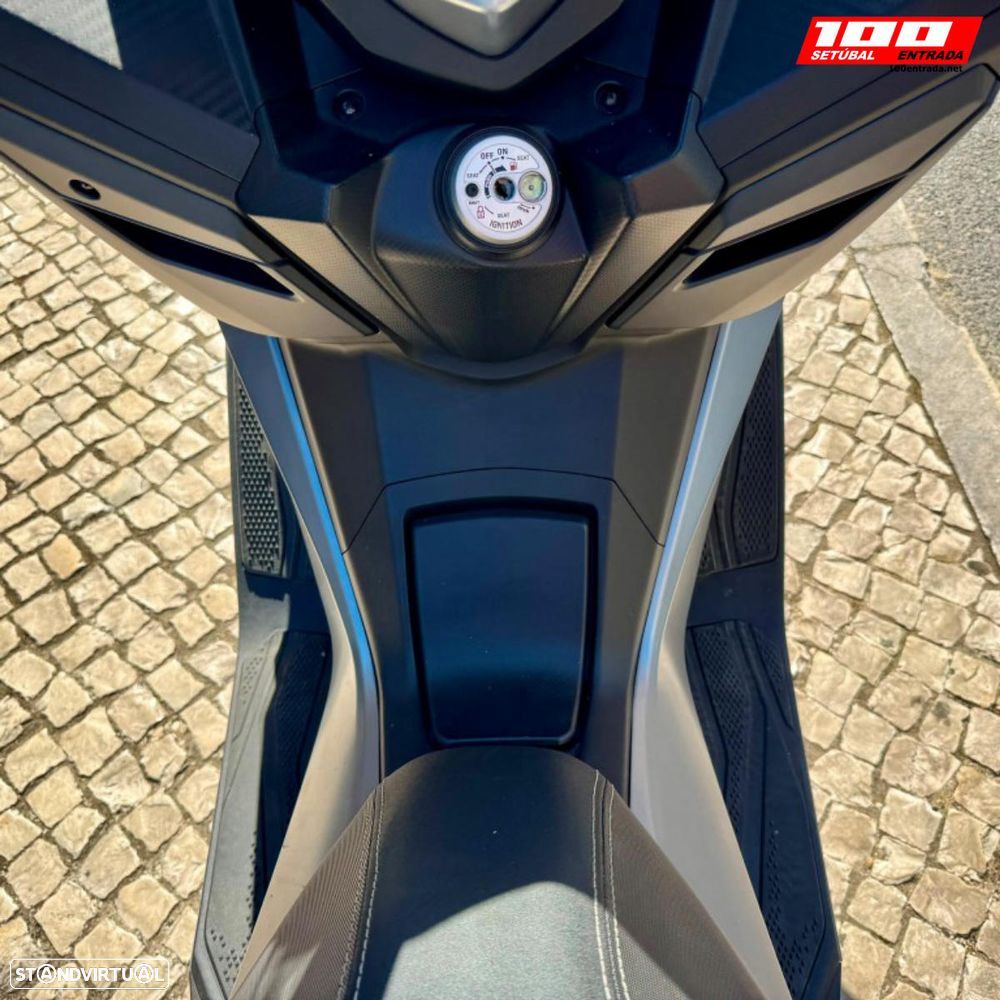 Sym Cruisym 125 - 11