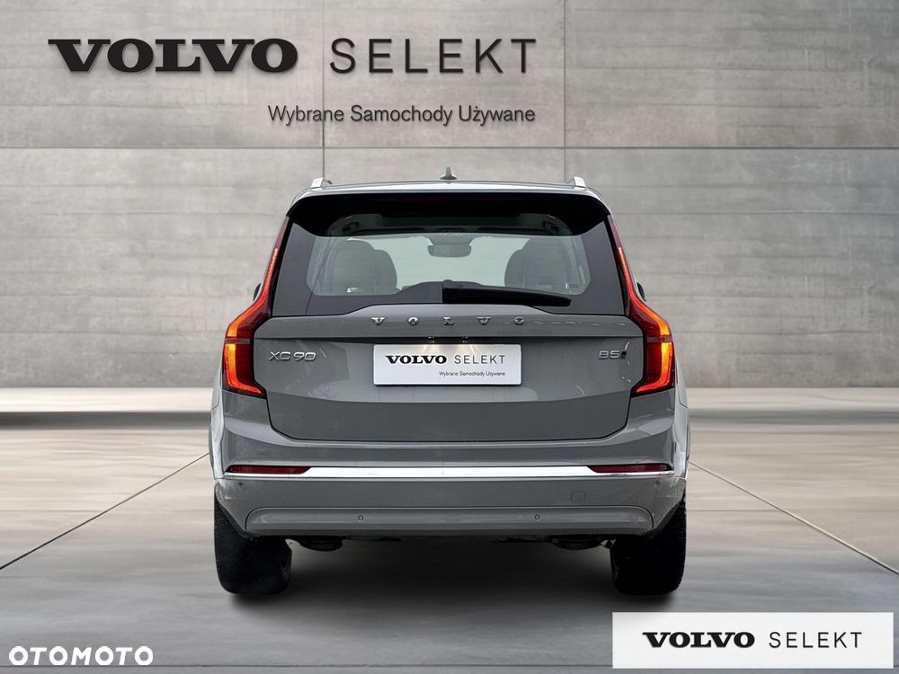 Volvo XC 90 - 7