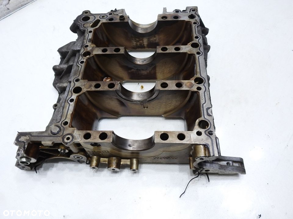 BLOK SILNIKA AUDI A6 C6 2.4 V6 06E103032 - 2