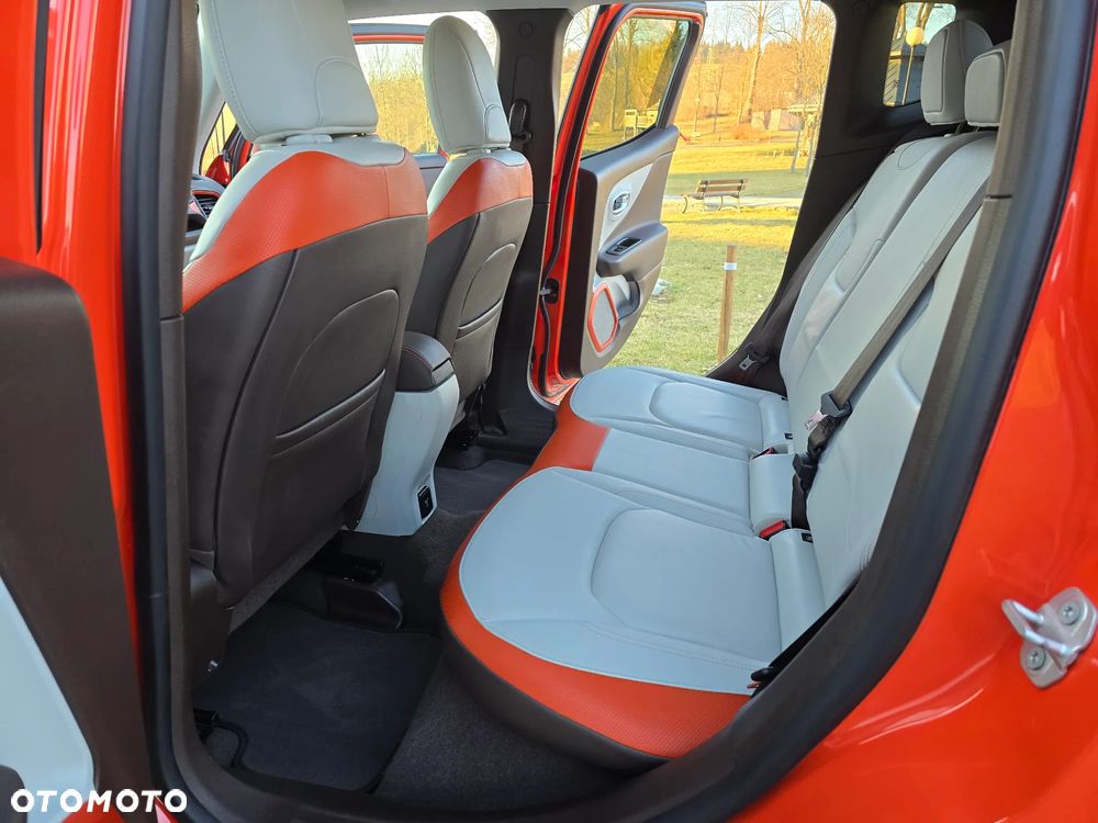 Jeep Renegade 1.4 MultiAir DSG Limited - 36