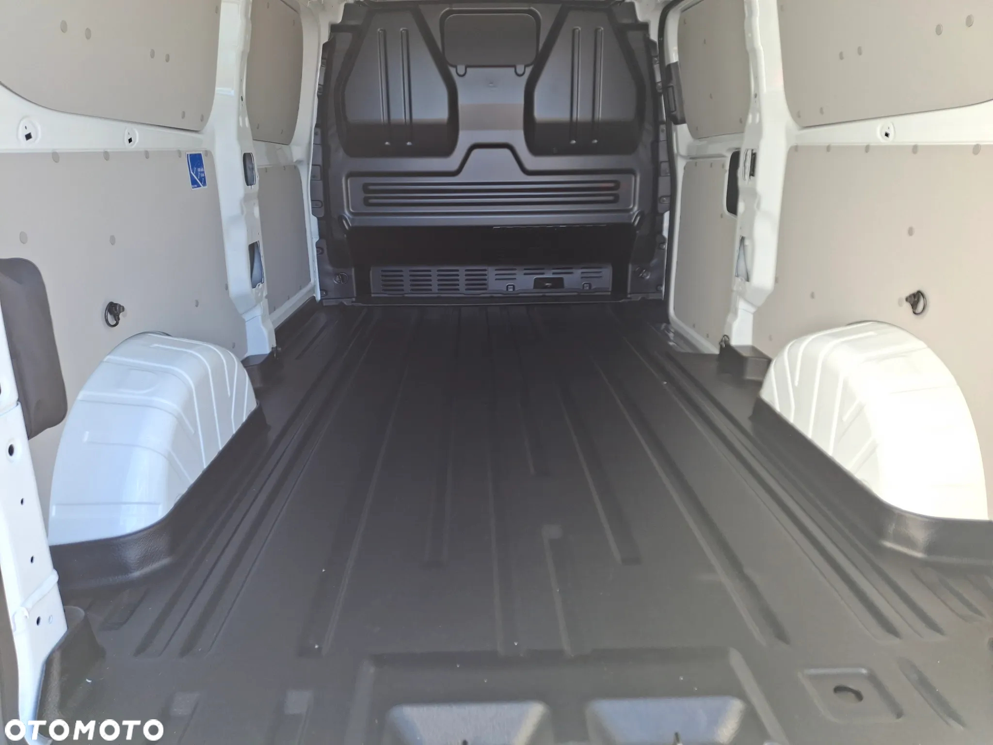 Volkswagen Transporter - 34