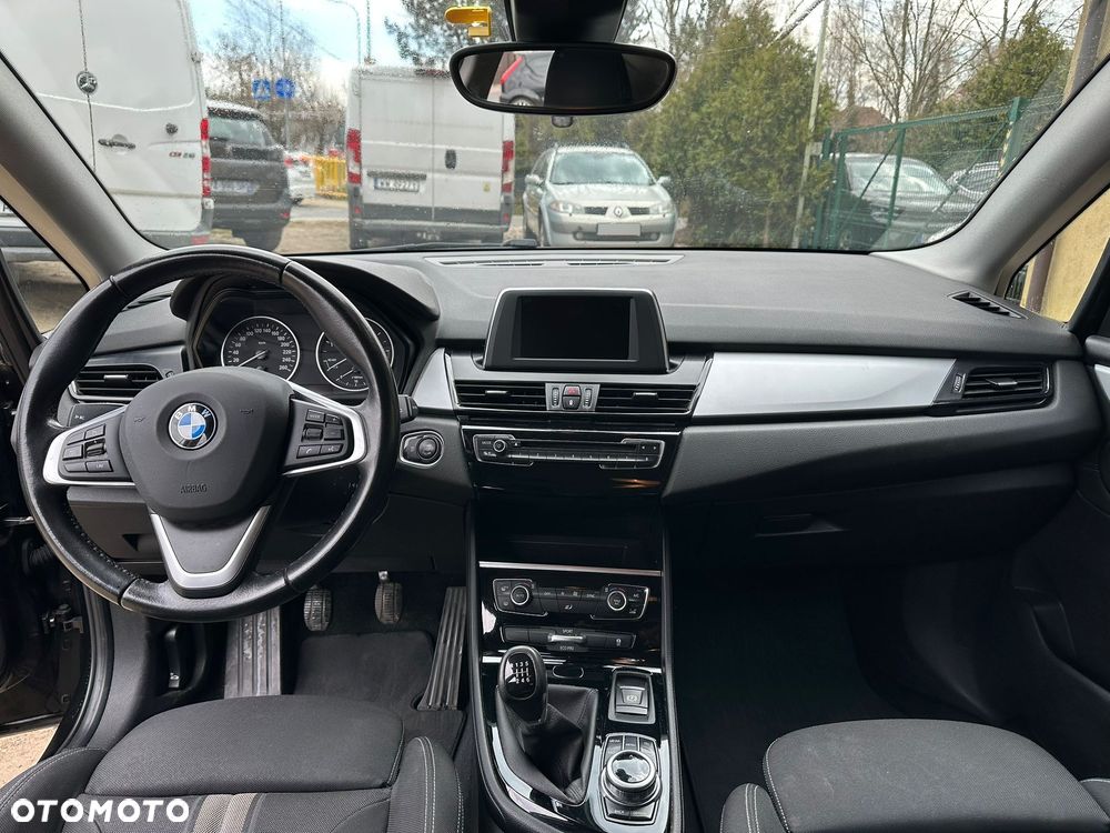 BMW Seria 2 214d Advantage - 12