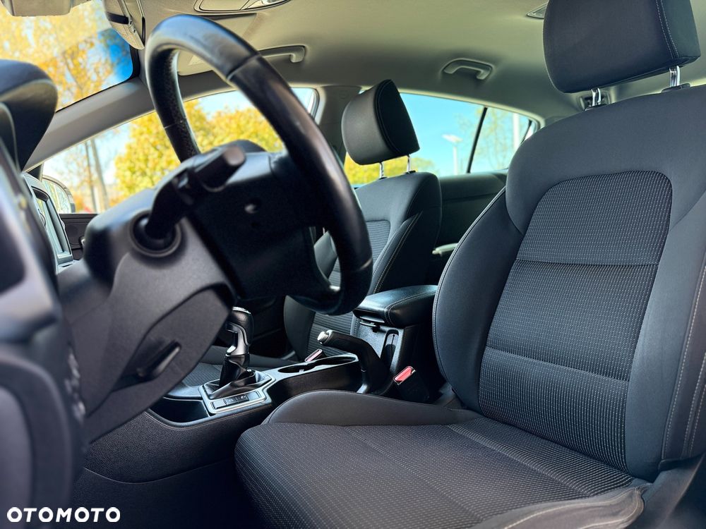 Kia Sportage 1.6 GDI 2WD VISION - 10