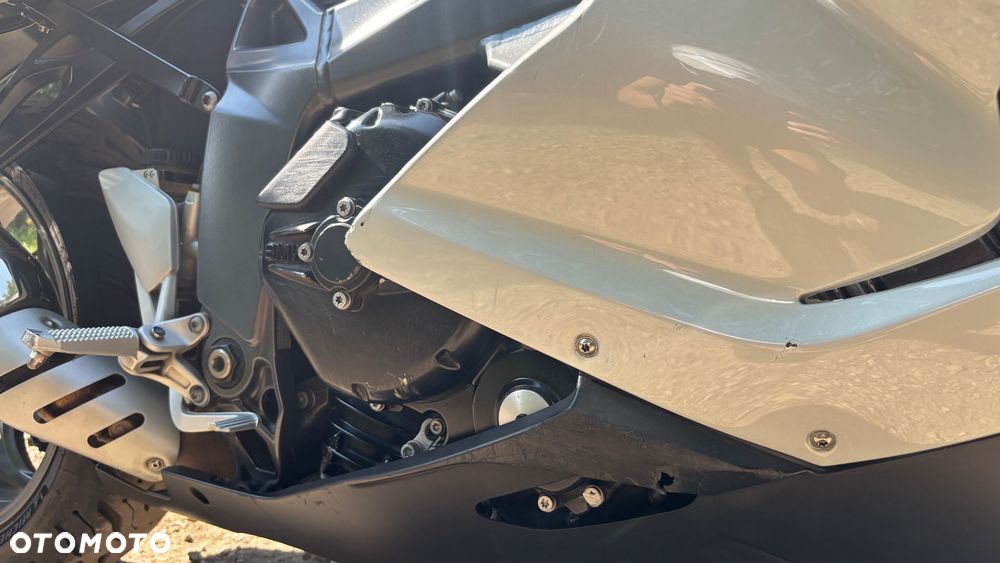 BMW K - 9