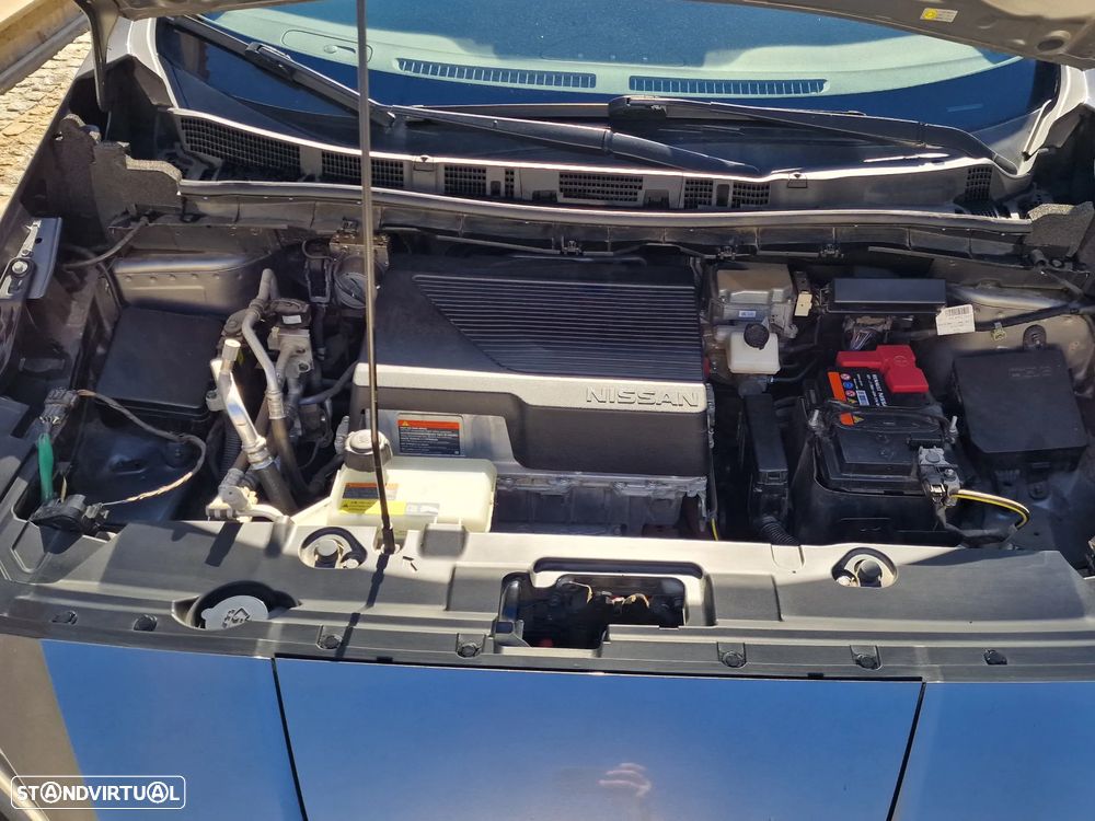 Nissan Leaf N-Connecta Full Led - 7