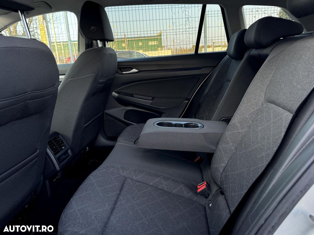 Volkswagen Golf - 13