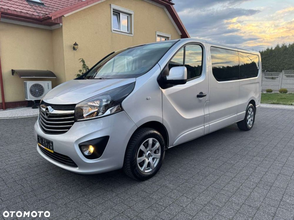 Opel Vivaro - 22