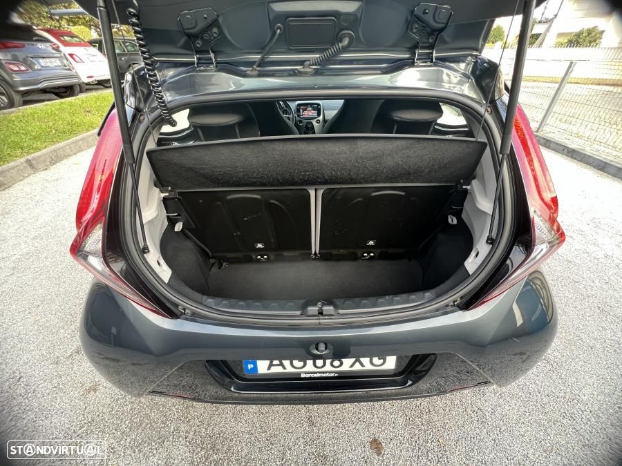 Toyota Aygo 1.0 X-Play+X-Touch - 41