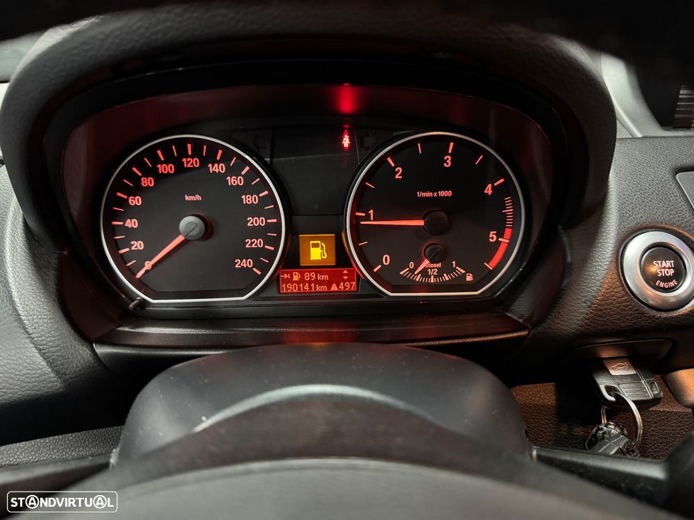 BMW 118 d xDrive Urban Line - 17