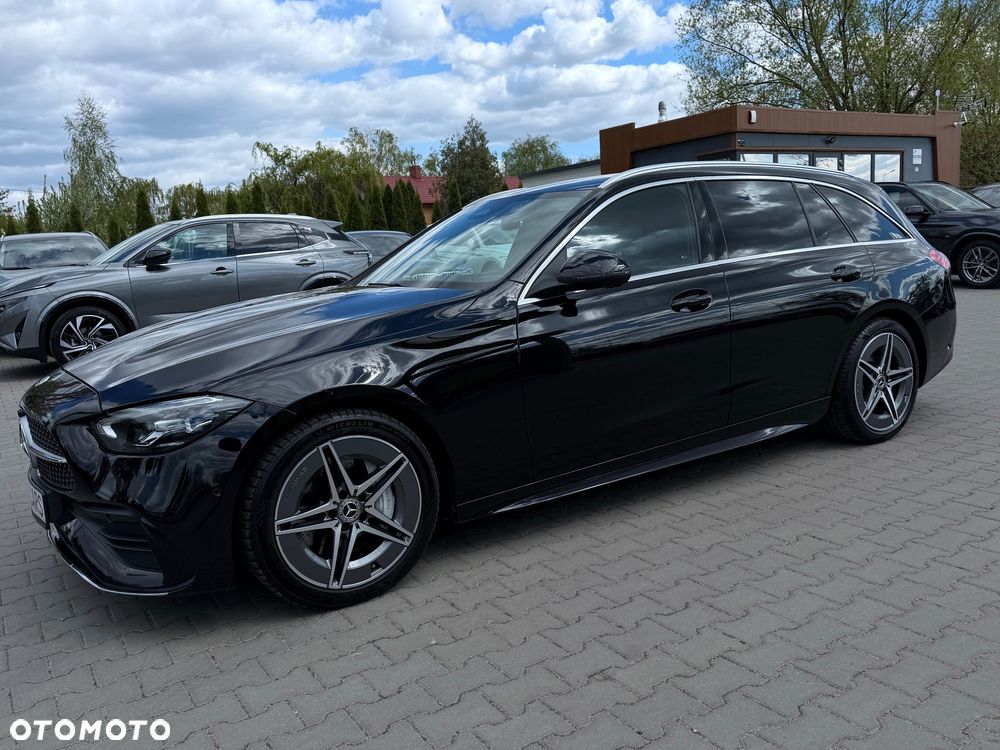 Mercedes-Benz Klasa C 220 d mHEV AMG - 37
