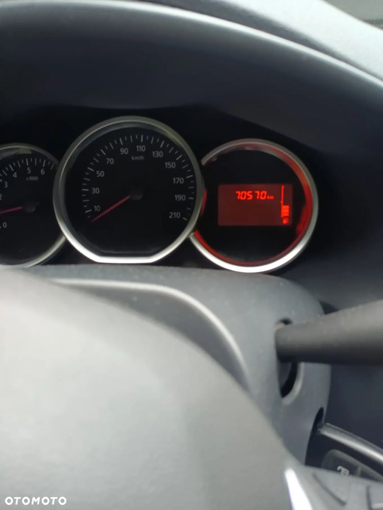 Dacia Sandero dCi 90 S&S Laureate - 12