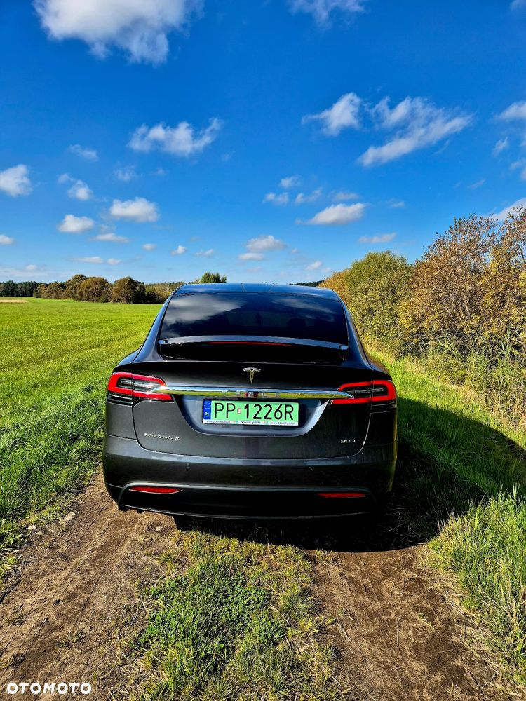 Tesla Model X Long Range Plus - 4