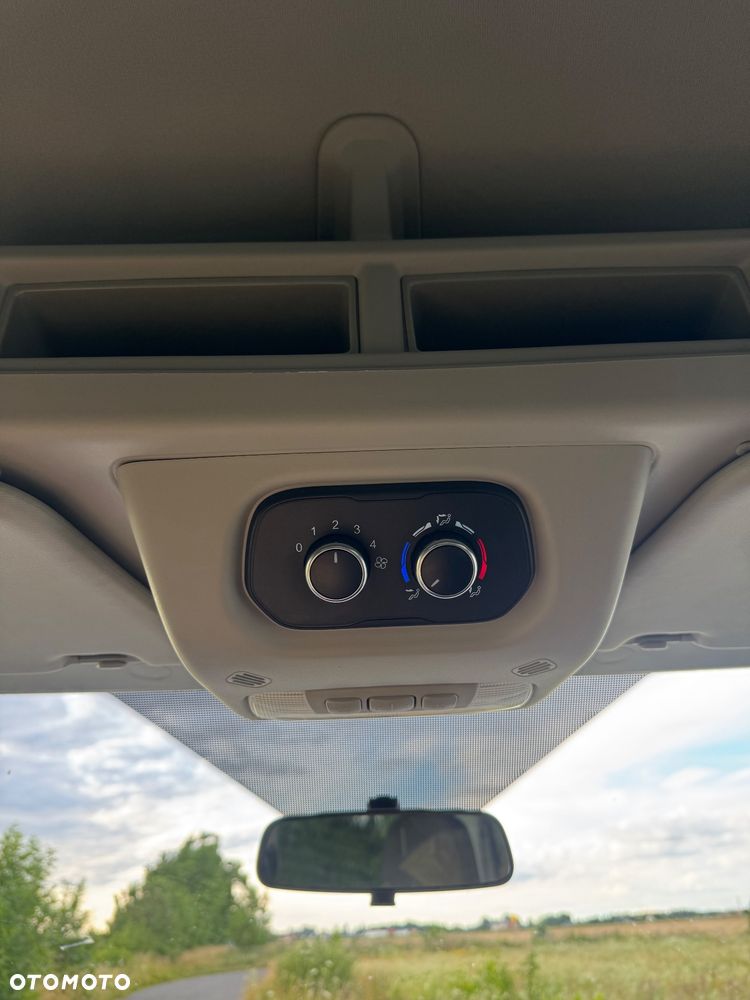 Ford Transit L3H2 VA Limited - 29