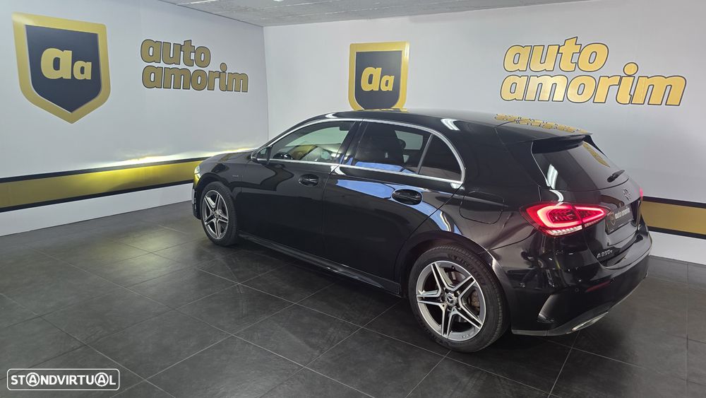 Mercedes-Benz A 250 e AMG Line - 13