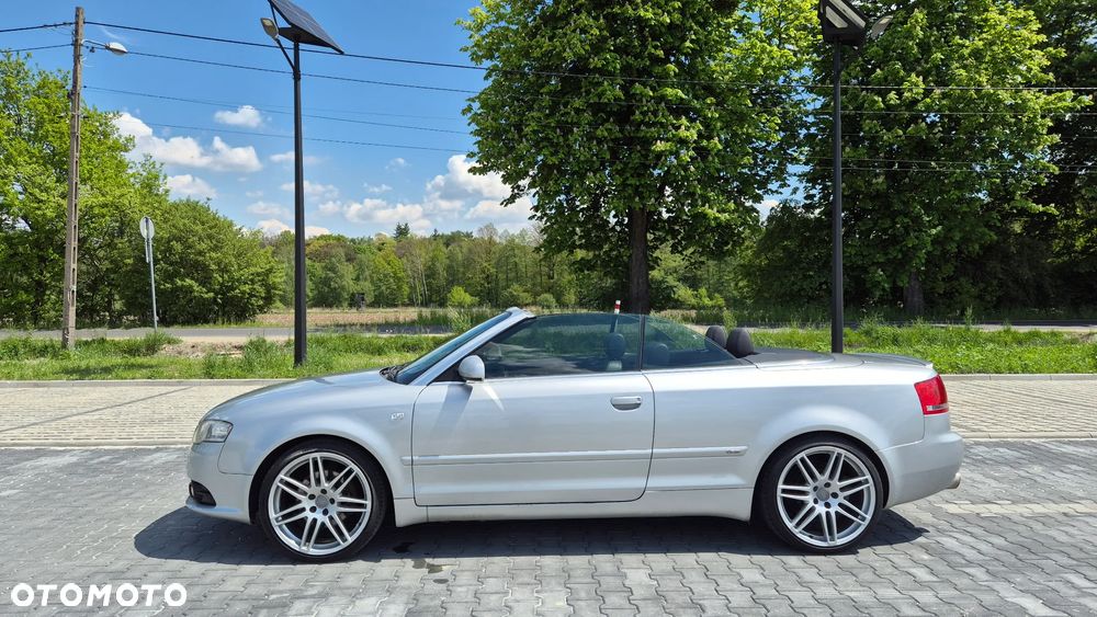 Audi A4 Cabrio - 14