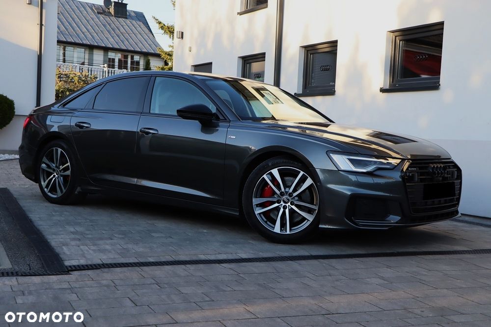 Audi A6 Avant 55 TFSI e quattro S tronic S line - 4
