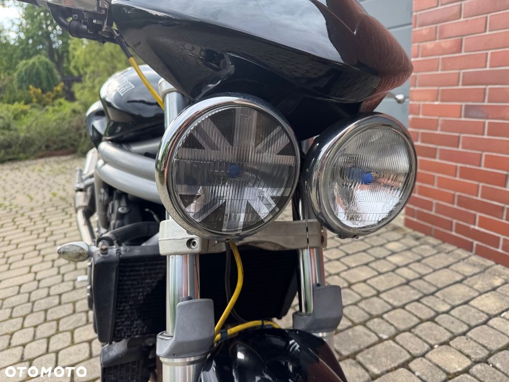 Triumph Speed Triple - 8