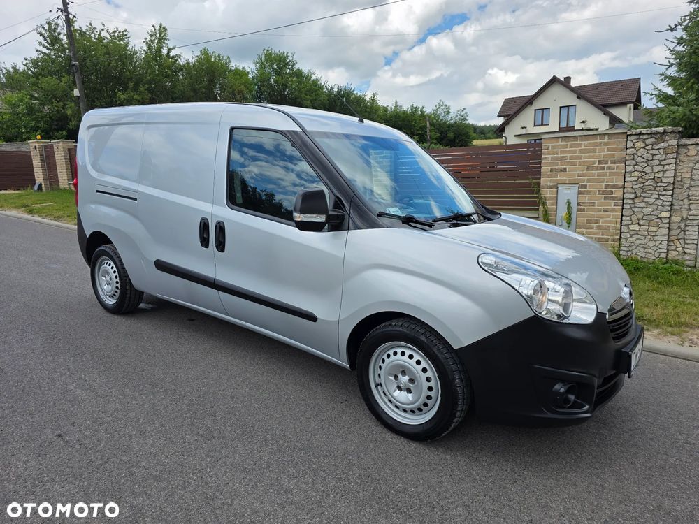 Opel Combo 1.4 BENZYNA DOBLO - 10