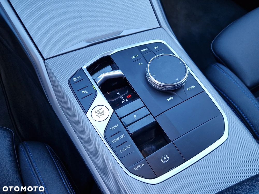 BMW Seria 3 320d Sport Line Shadow sport - 19