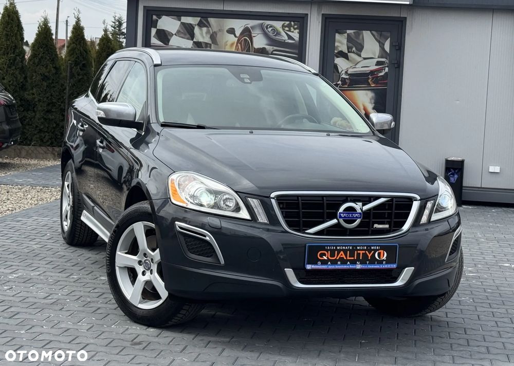 Volvo XC 60 D5 AWD RDesign - 4