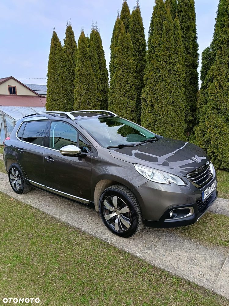 Peugeot 2008 1.6 BlueHDi Allure - 4