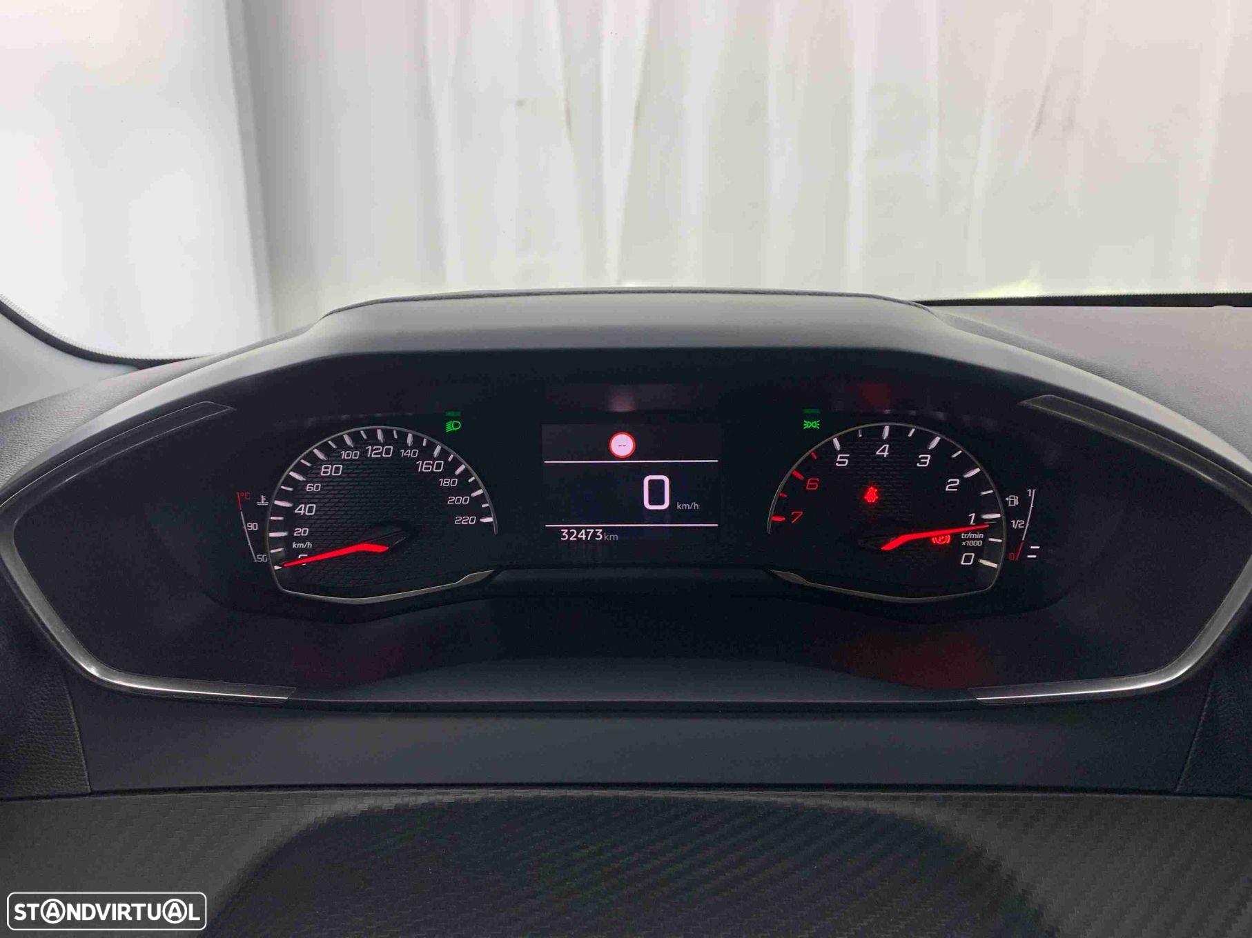 Peugeot 208 1.2 PureTech Active - 8
