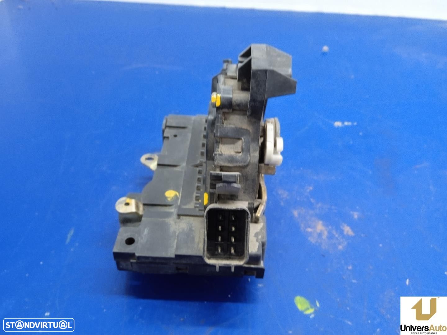 FECHADURA PORTA FRONTAL DIREITA FORD FOCUS 2002 -286173A1E0248CL - 1