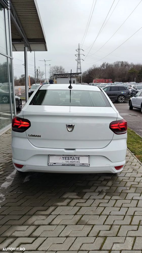 Dacia Logan TCe 90 Essential - 7