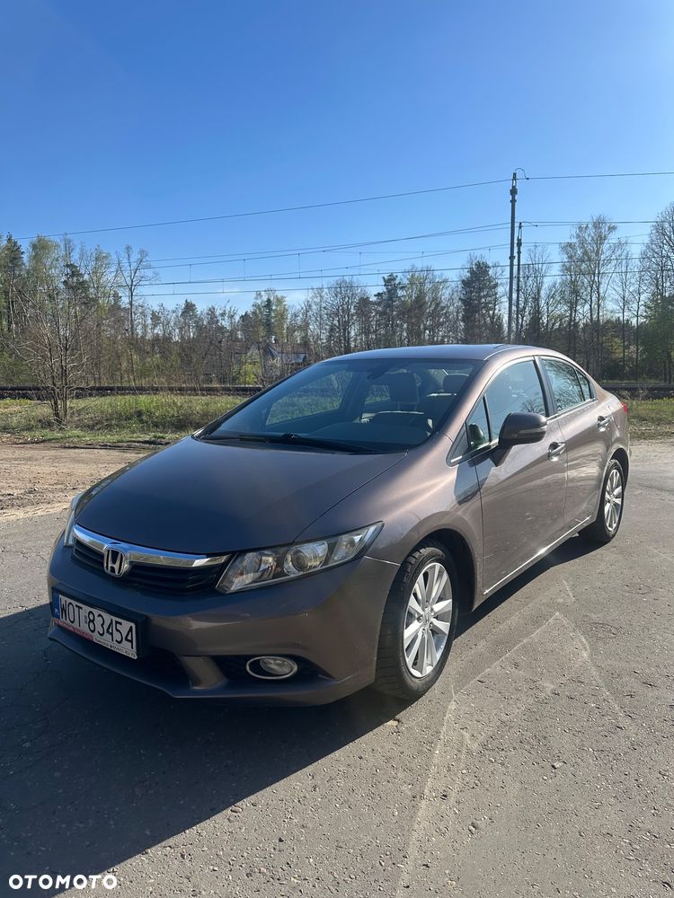 Honda Civic 1.8 Comfort - 3