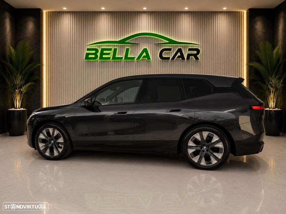BMW iX xDrive 40 Pack Desportivo - 4