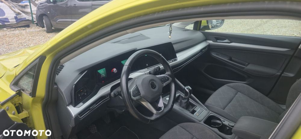Volkswagen Golf 1.5 TSI ACT OPF Highline - 22