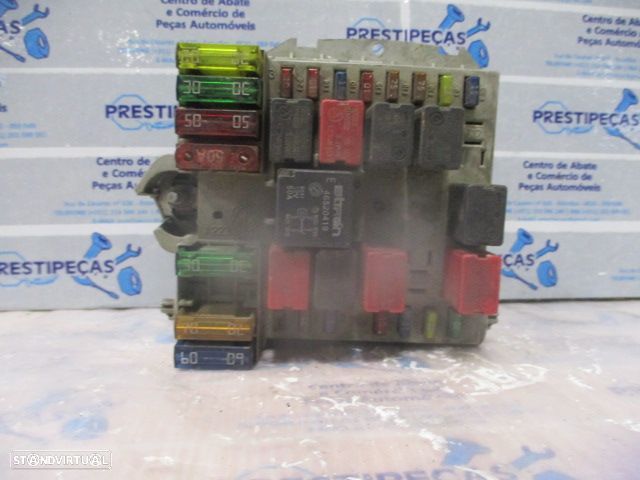 Caixa Fusiveis 51724394 FIAT STILO VAN 2004 1.9JTD 120CV 3P CINZA - 1