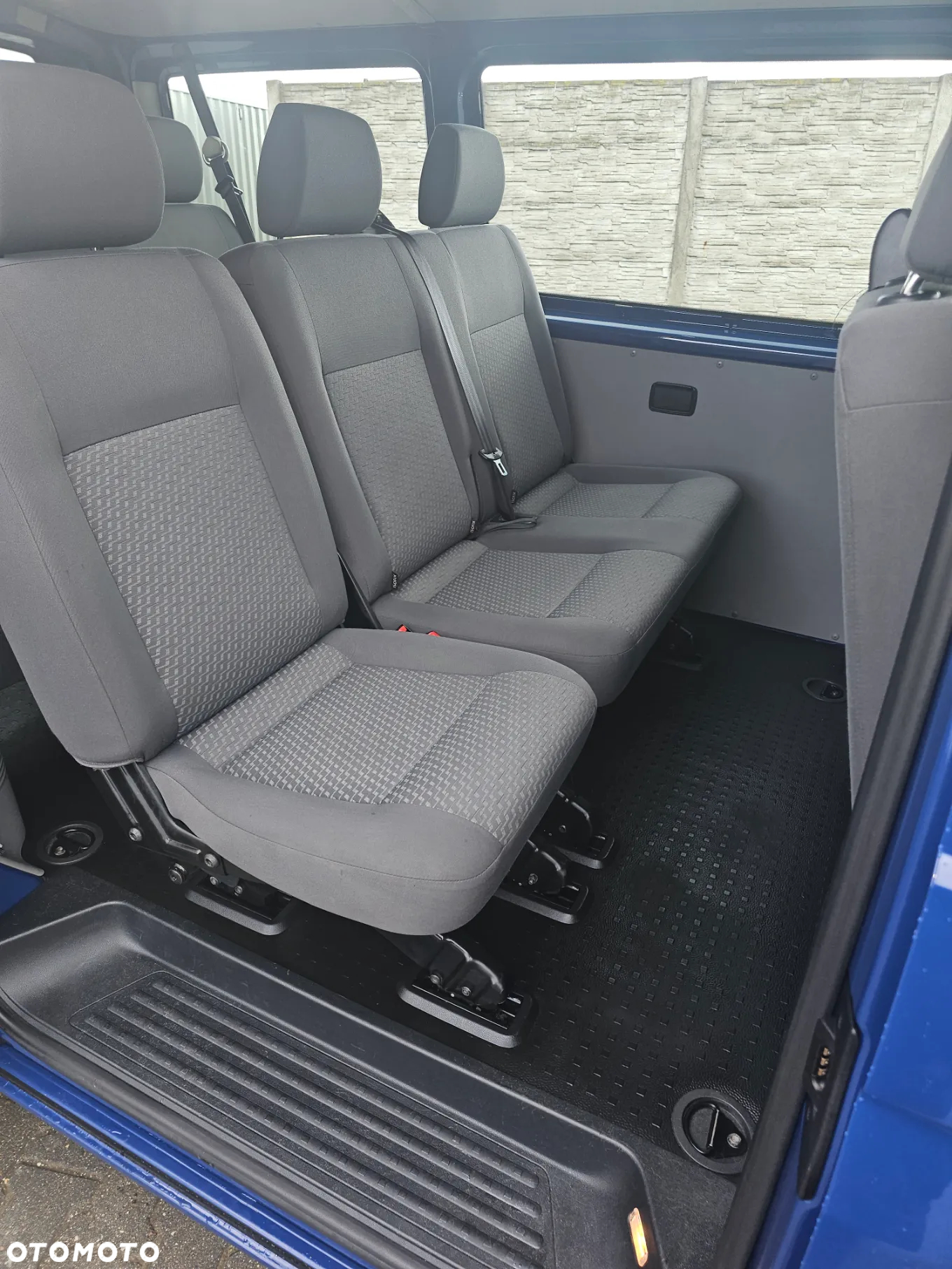 Volkswagen Transporter - 9