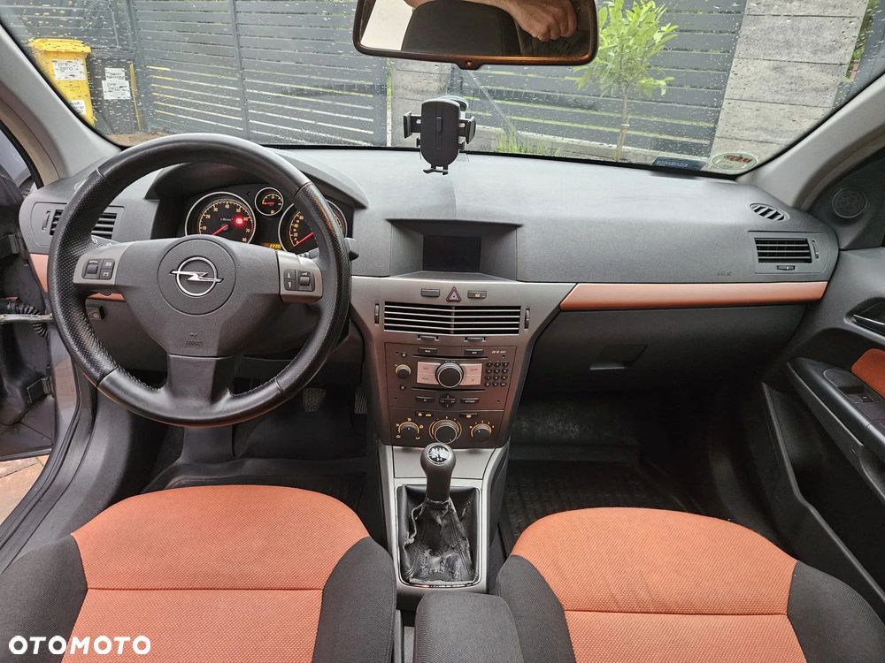 Opel Astra - 6