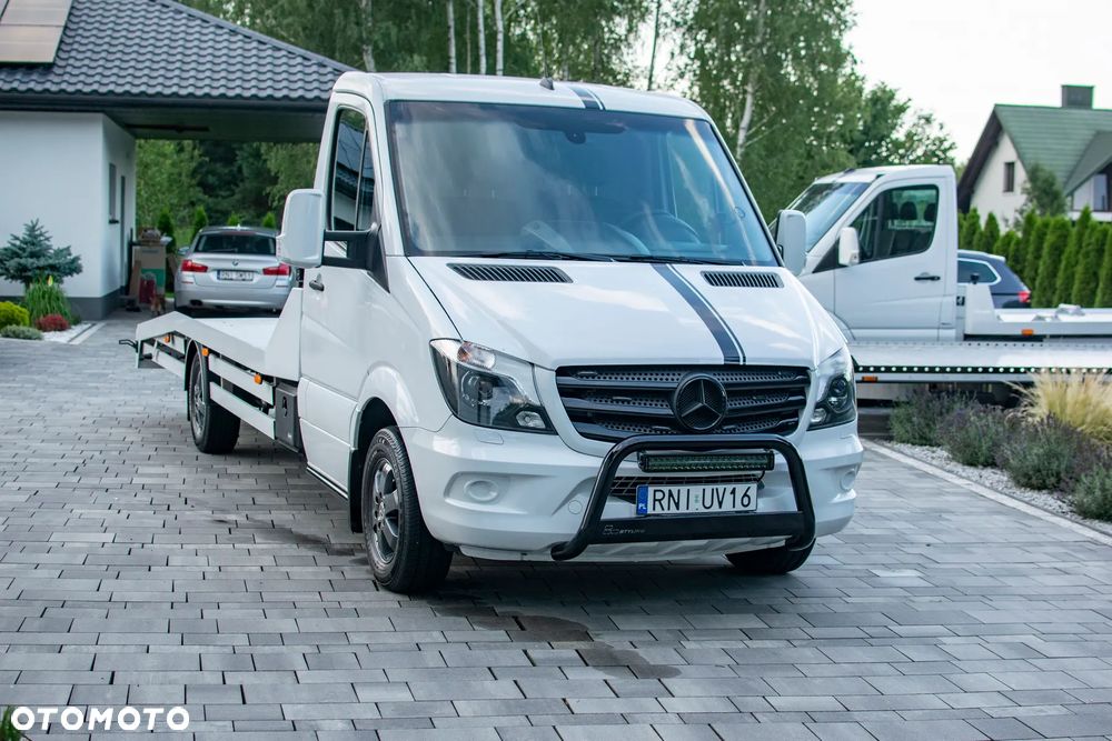 Mercedes-Benz Sprinter 319 - 27